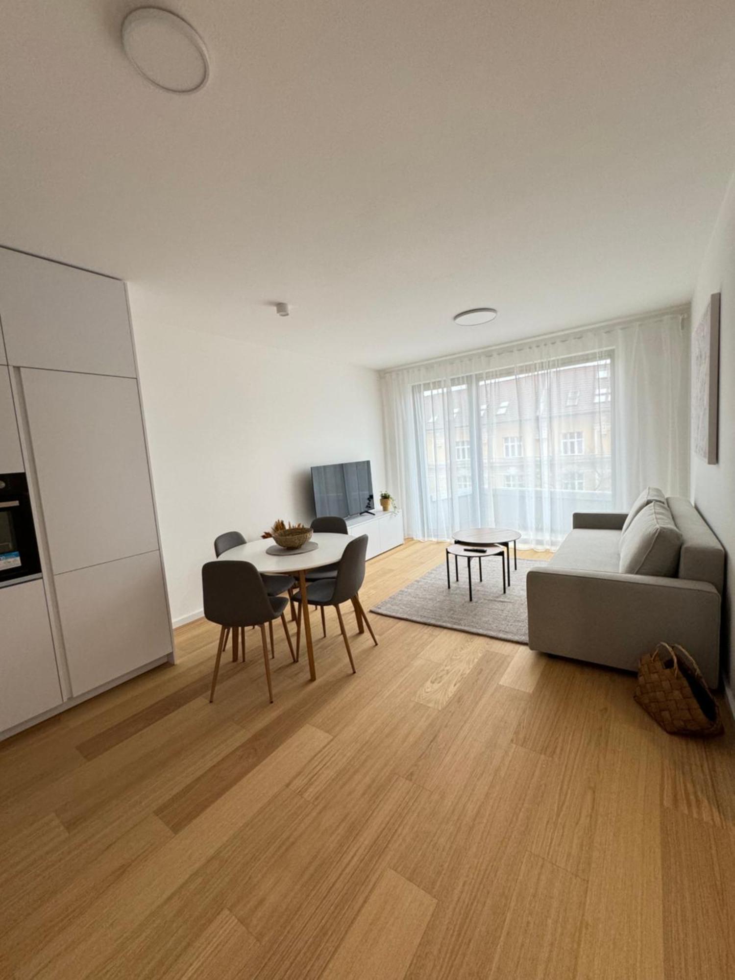 Aurora Apartments Bratislava Ngoại thất bức ảnh